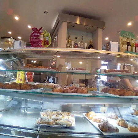 Di Marco לינה וארוחת בוקר