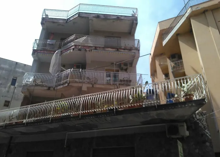 Di Marco לינה וארוחת בוקר